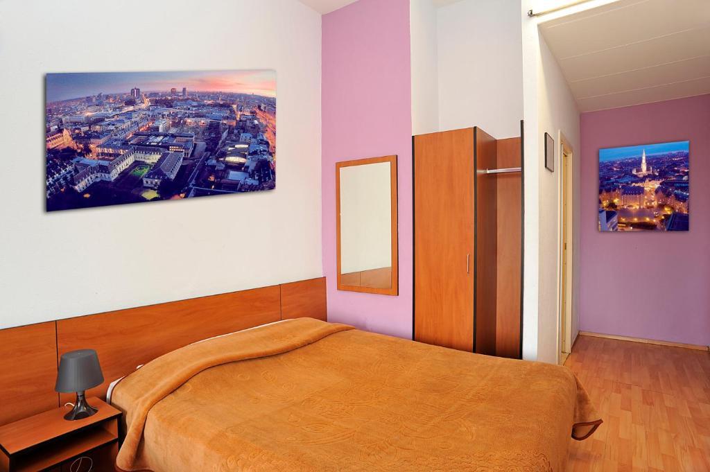 Brussels Royotel Saint-Josse-ten-Noode 客房 照片