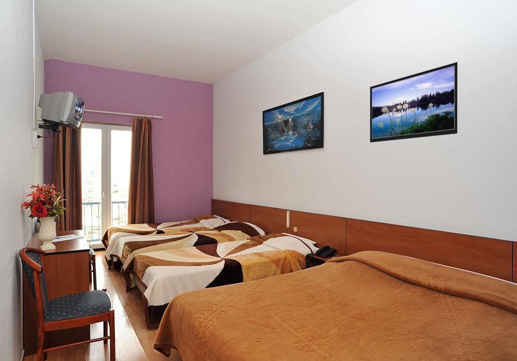 Brussels Royotel Saint-Josse-ten-Noode 外观 照片